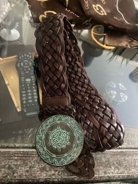 Le Chateau Braided Brown Leather Belt